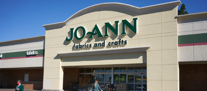 Tigard, OR, USA - Aug 10, 2020: A JOANN Fabrics and Crafts store in Tigard, Oregon, during a pandemic summer. Jo-Ann Stores, Inc. is an American specialty retailer of crafts and fabrics based in Ohio.